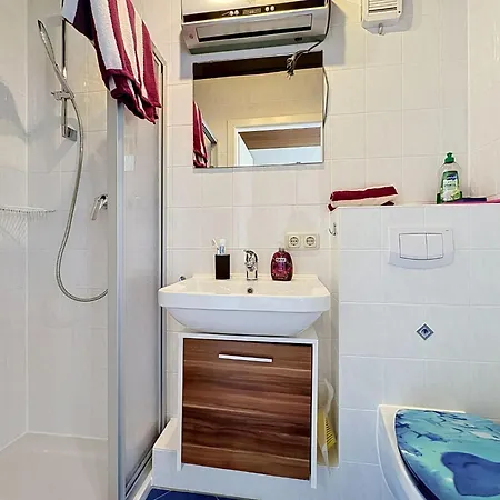 Sirch-1 By Interhome شقة